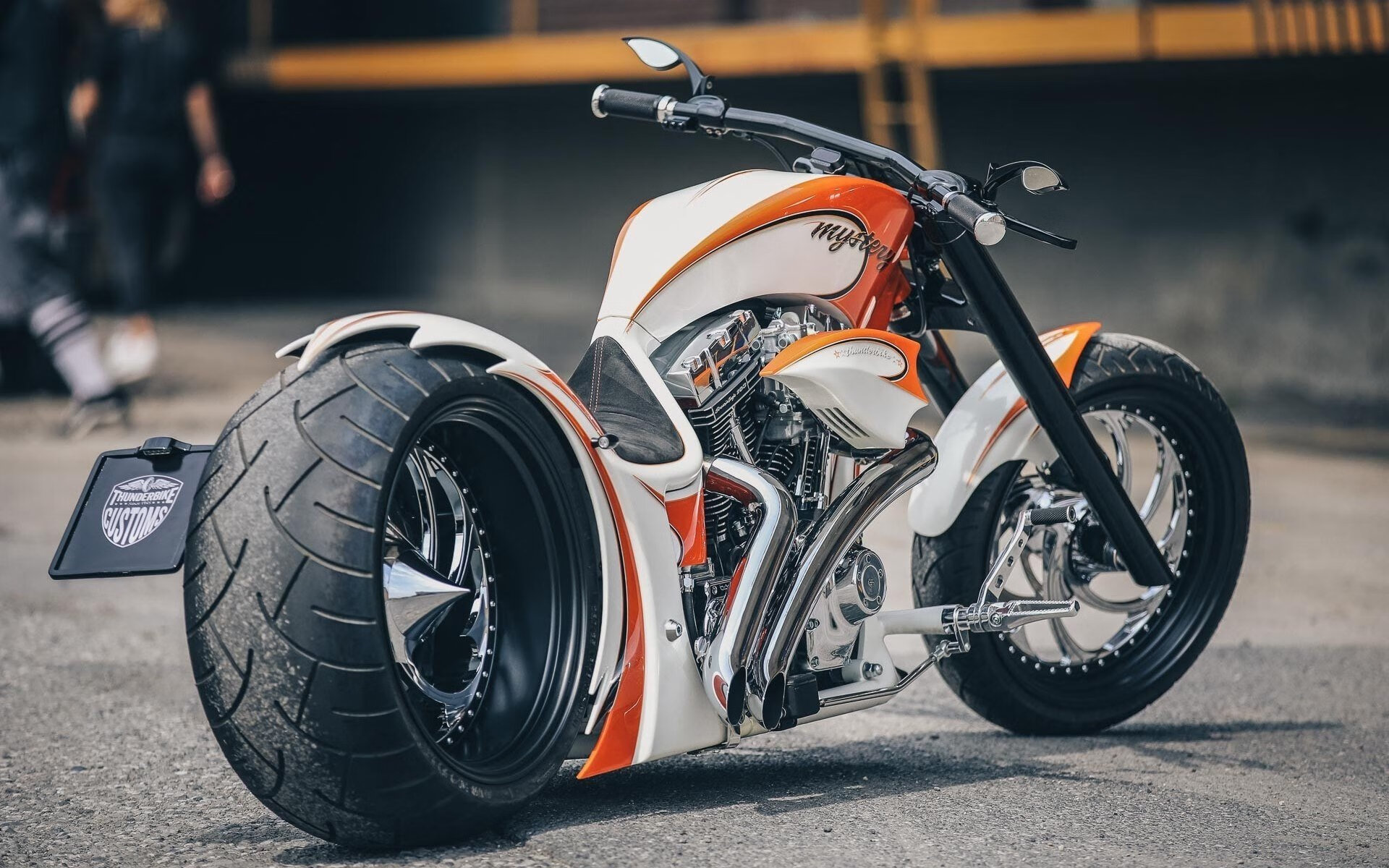 梅西助攻帽子戏法,巴萨主场轻松获胜,梅西首秀巴萨球衣