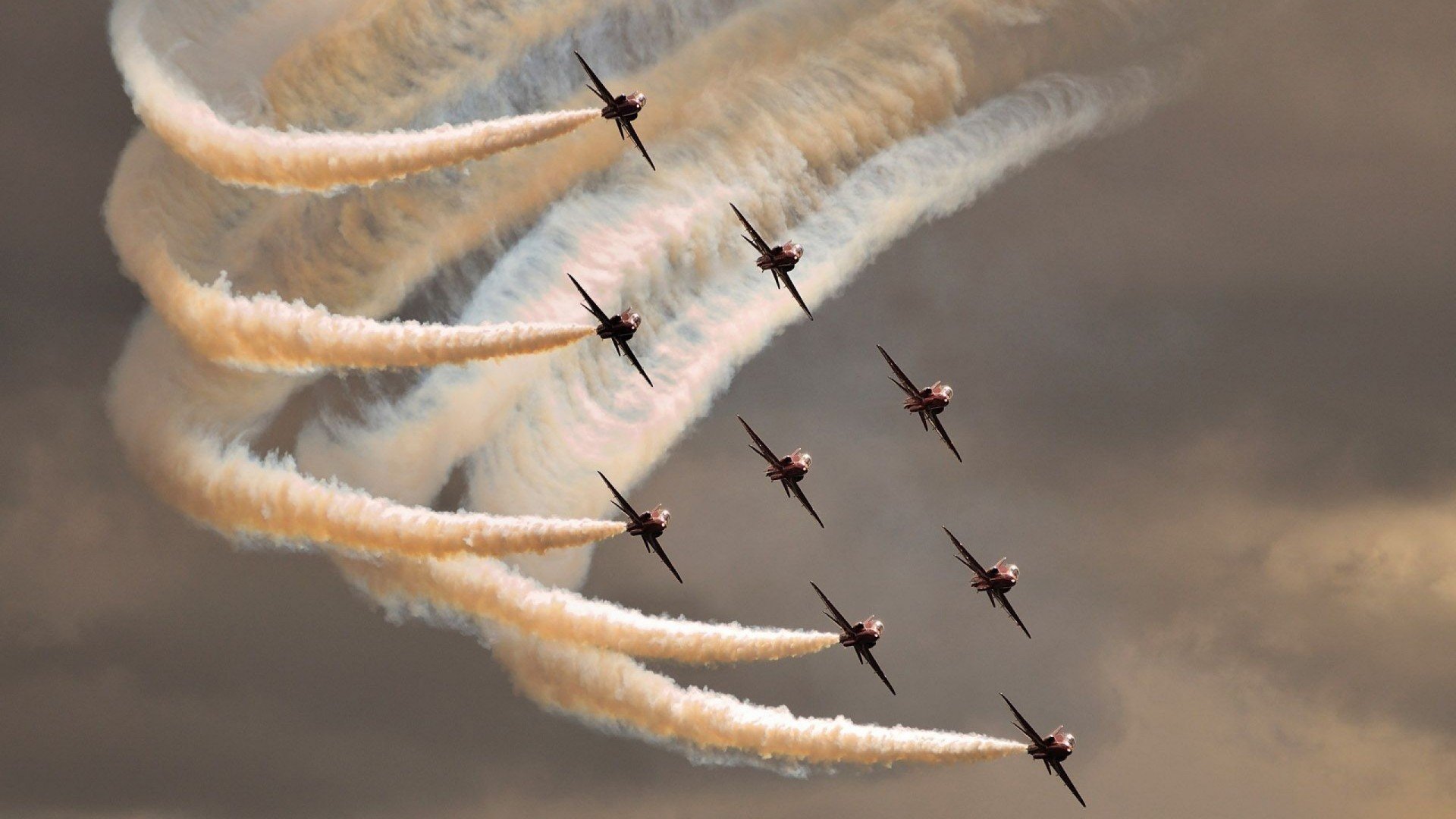 万乐天后程发力引爆现场气氛,万乐集团